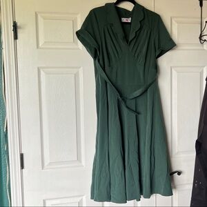 Elegant Green Midi Dress